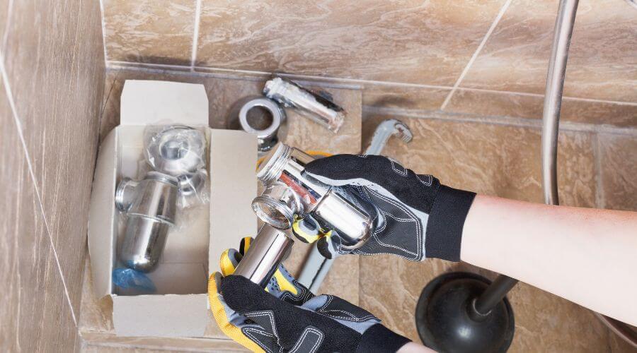 Professional gutter cleaning in Broomes Island, MD
